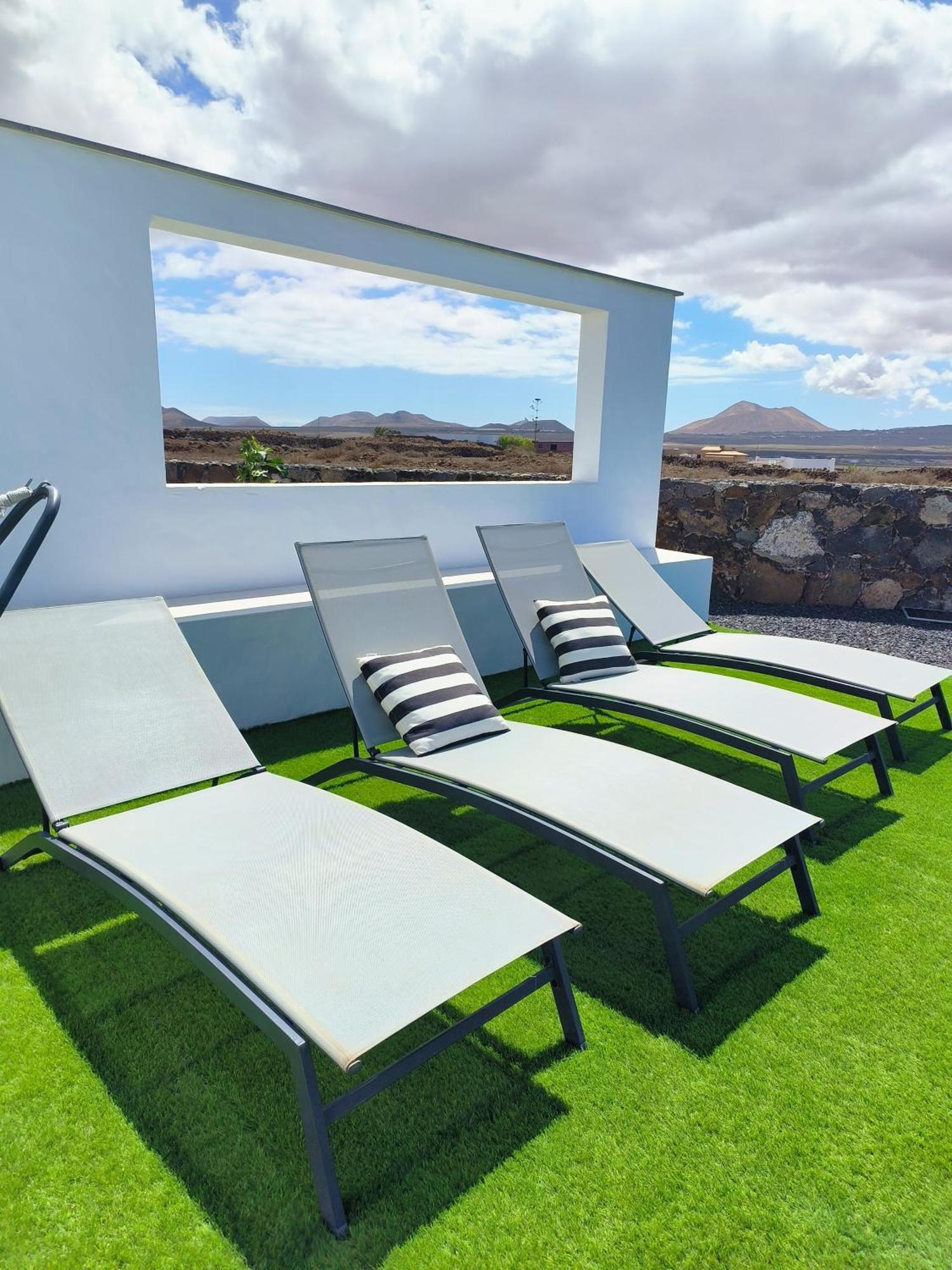 Villa Los Volcanes ลาคาเรส ภายนอก รูปภาพ